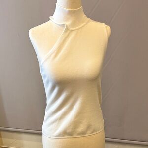 Elegant White Sleeveless Turtleneck Top